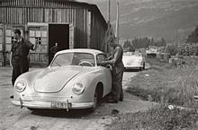 Porsche 356 auf dem alten Produktionsgelände in Gmünd.  Foto: Auto-Medienportal.Net/Porsche